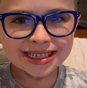 Meet your Posher, Adam